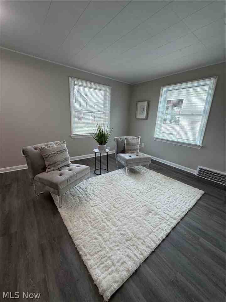 4920 E 110th St - Photo 5 of 49