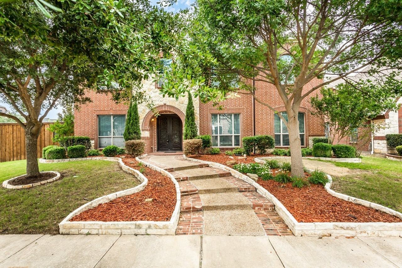 7417 Hidden Cove Ln - Photo 3 of 40