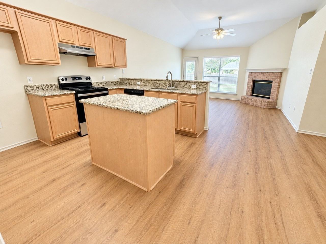 6001 Garden View Dr - Photo 6 of 18