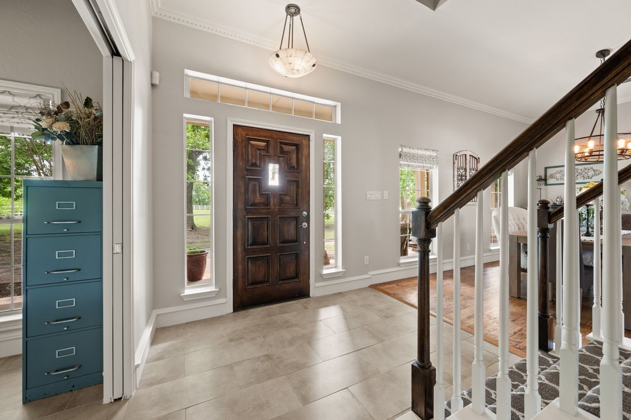 4411 Glenwood Ln - Photo 6 of 35