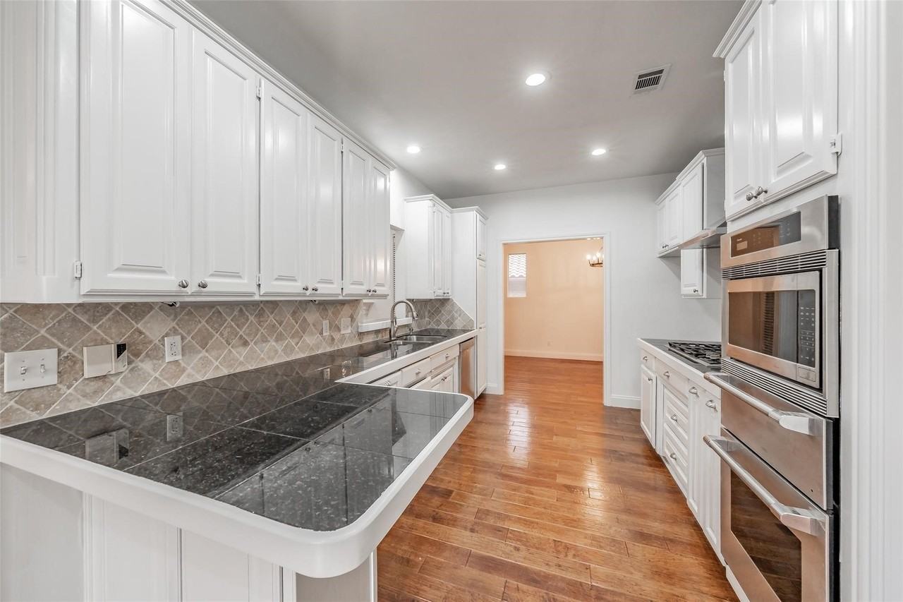816 Havenwood Ln S - Photo 7 of 29
