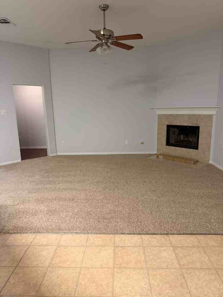 1026 Port Aransas Dr - Photo 4 of 8