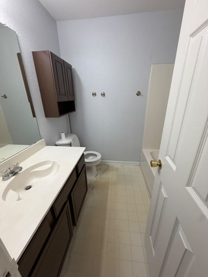 1026 Port Aransas Dr - Photo 5 of 8