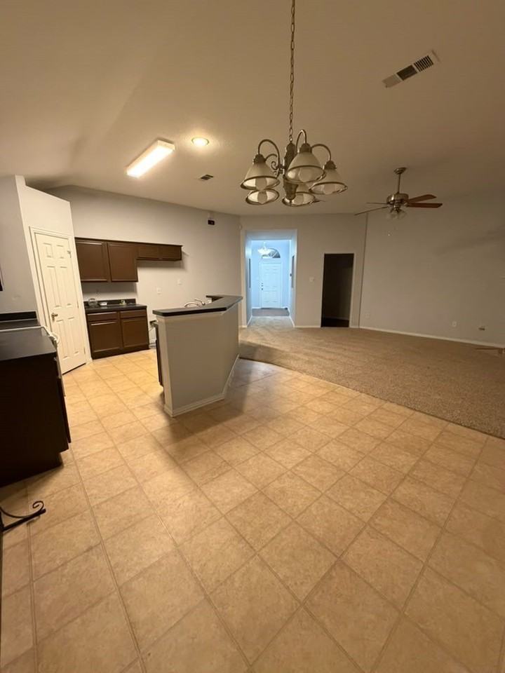 1026 Port Aransas Dr - Photo 7 of 8