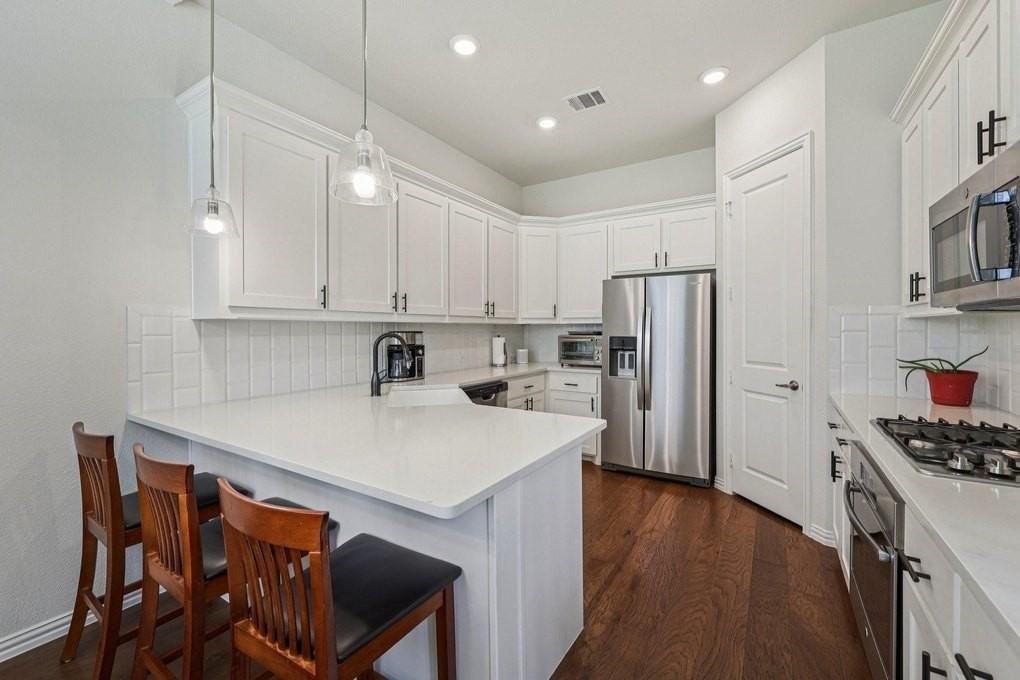 508 Renaissance Ln - Photo 6 of 31