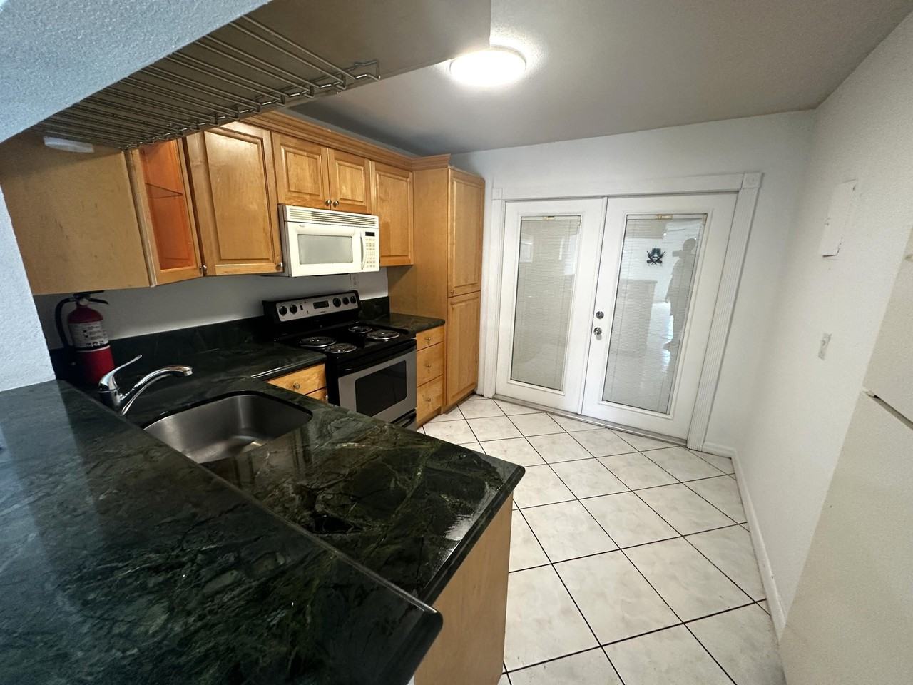 3777 Nw 78th Ave #6A - Photo 6 of 9
