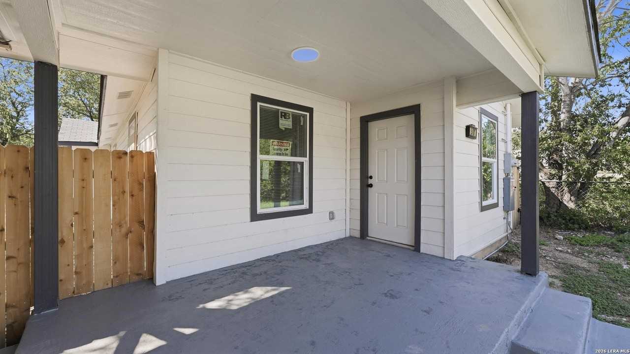 510 Belmont - Photo 5 of 29