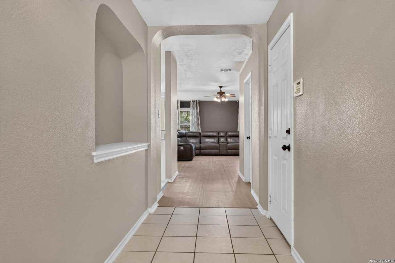 15034 Preston Court Dr - Photo 5 of 30
