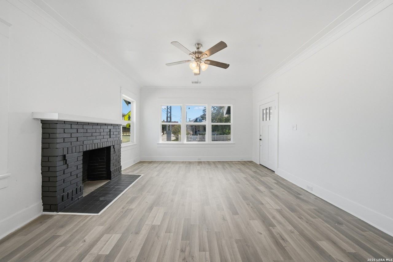 501 Hunstock Ave - Photo 6 of 27