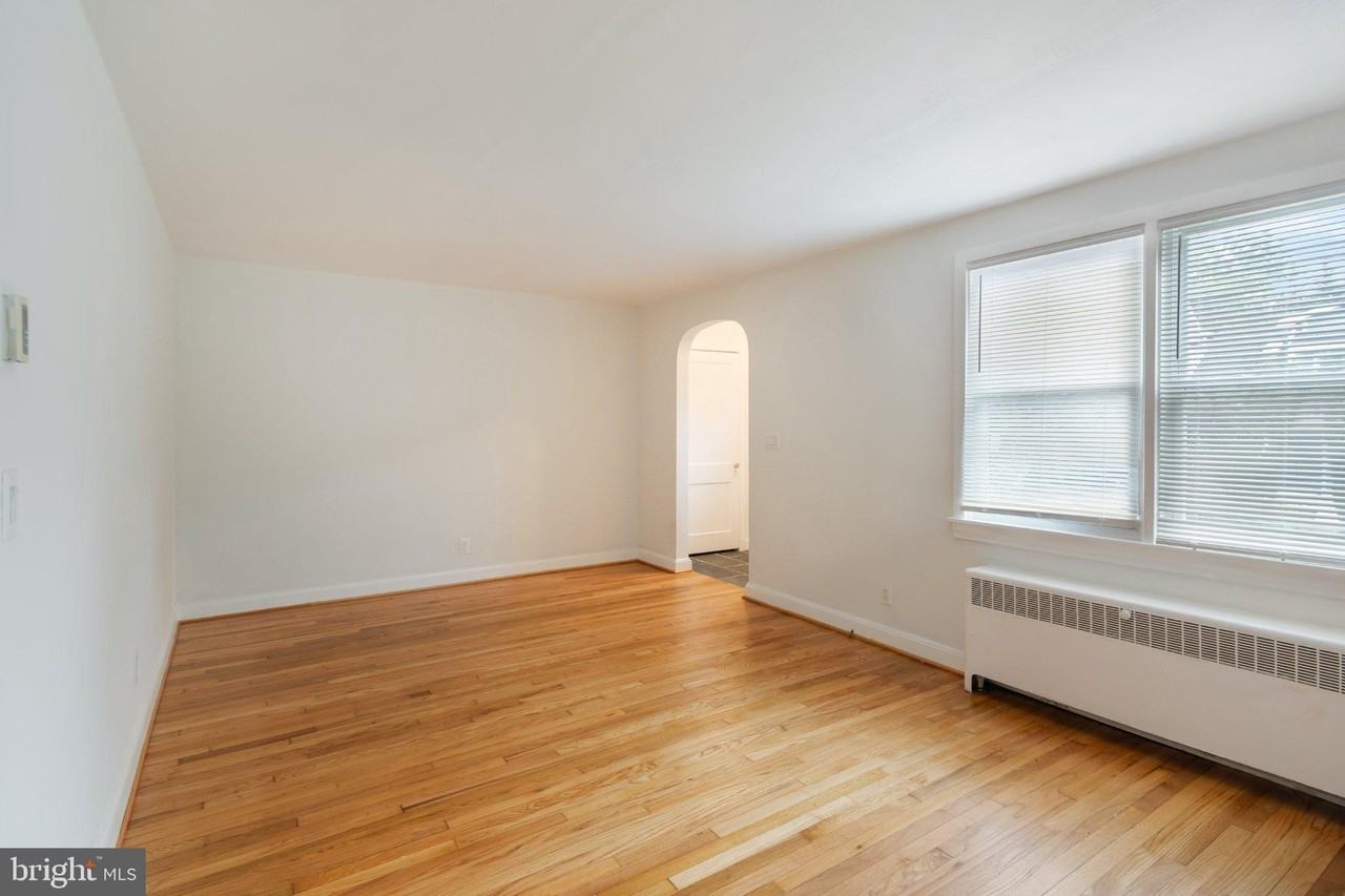 920 Boucher Ave #1 - Photo 2 of 18