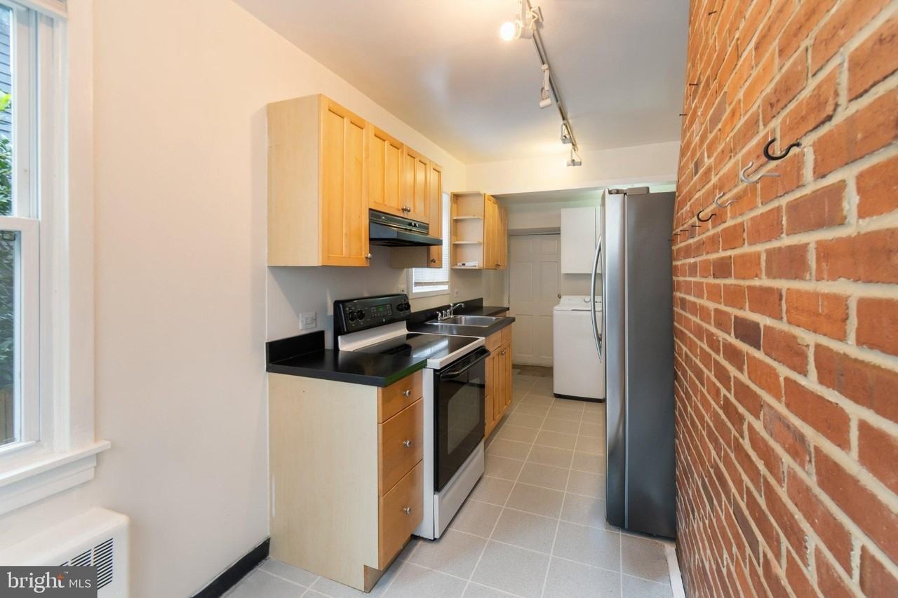 920 Boucher Ave #1 - Photo 6 of 18