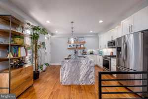 featured image of 17 E Ostend St