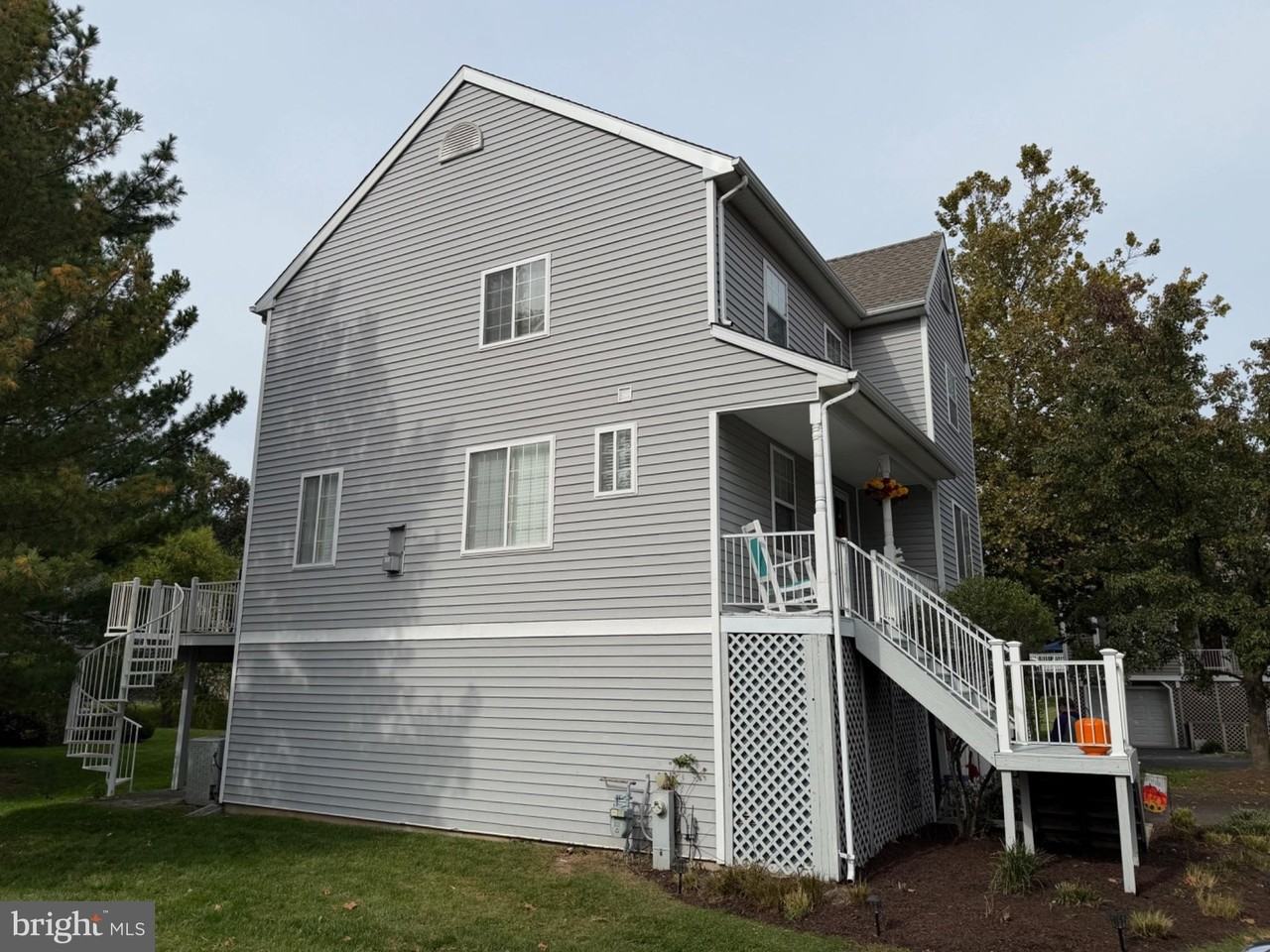 10 Creek Side Ct - Photo 4 of 24