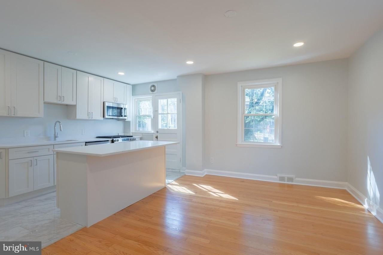 161 Dumbarton Rd - Photo 3 of 19