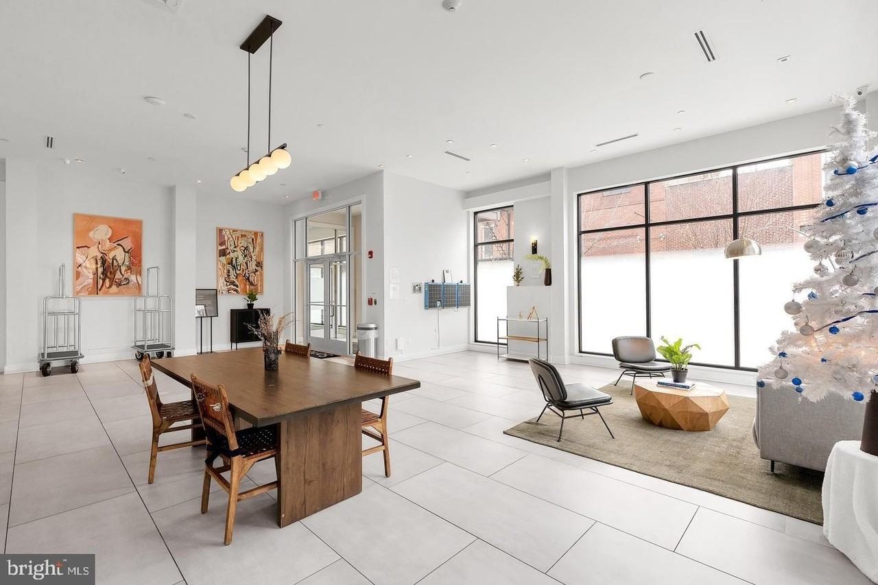 313 Race St #505 - Photo 2 of 29