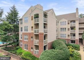 244 S Reynolds St #301 - Photo 1 of 1