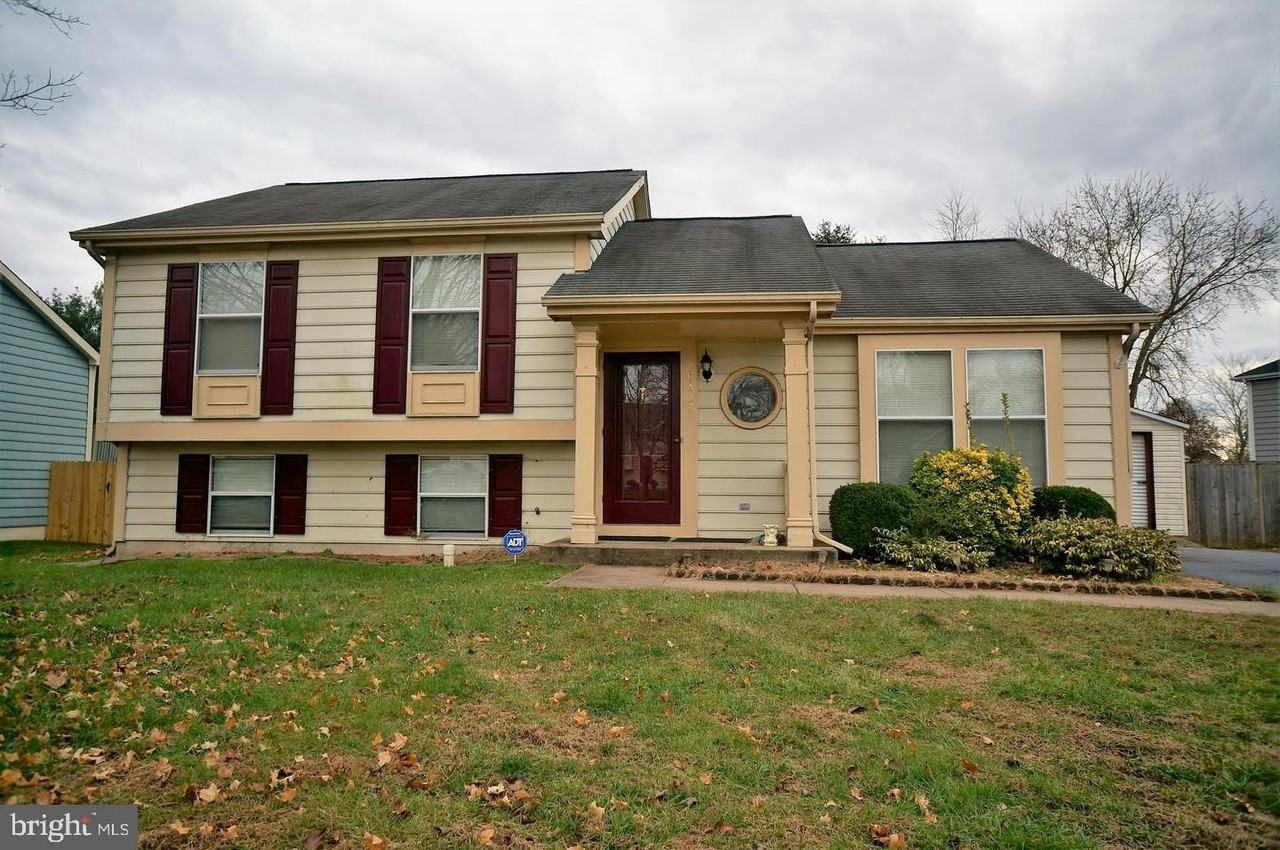 10337 Abbott Rd - Photo 2 of 36