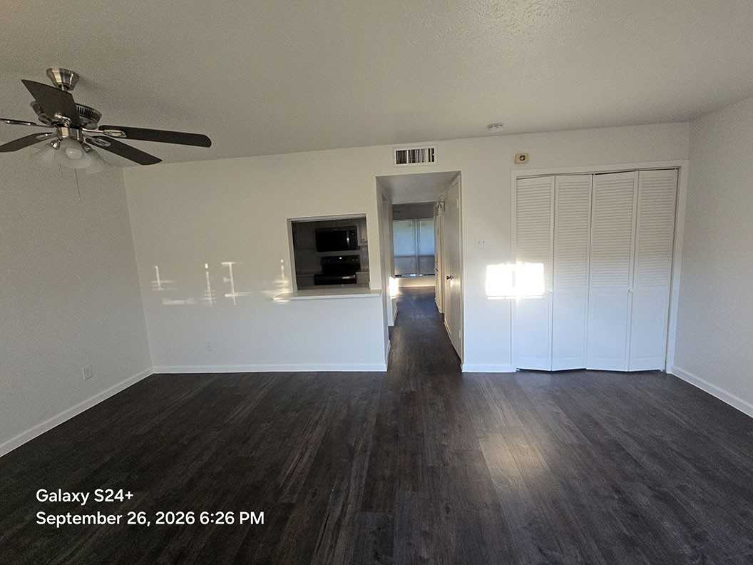 224 Rolling Hills Place - Photo 4 of 18