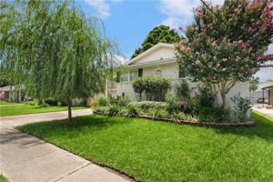 featured image of 4420 Taft Park