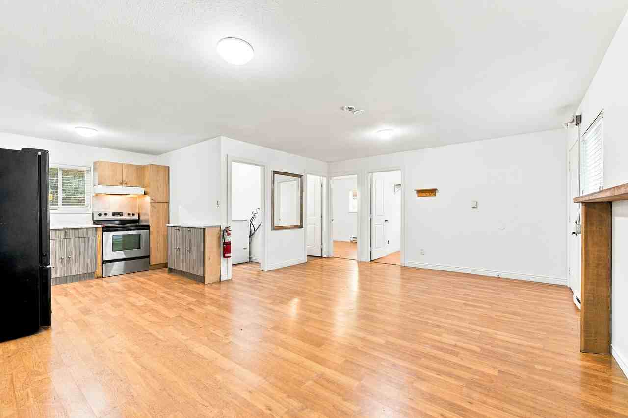 13927 104 Avenue #3 - Photo 6 of 15
