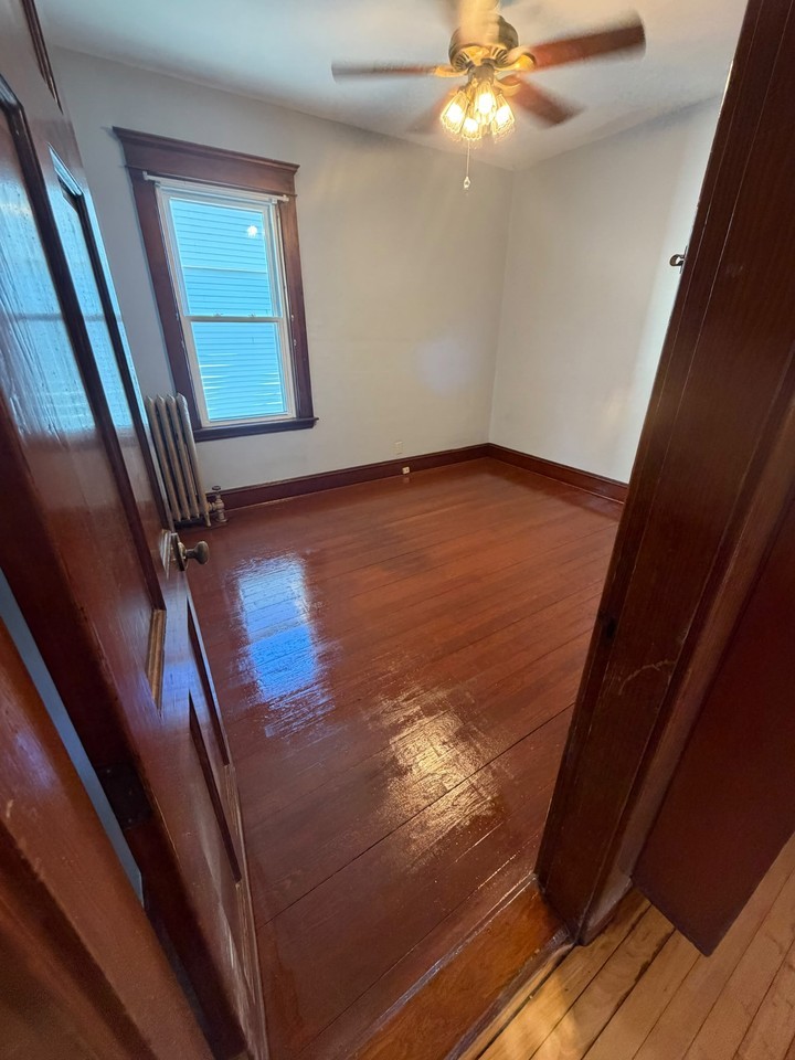 147-149 Clara Street #1 - Photo 6 of 13