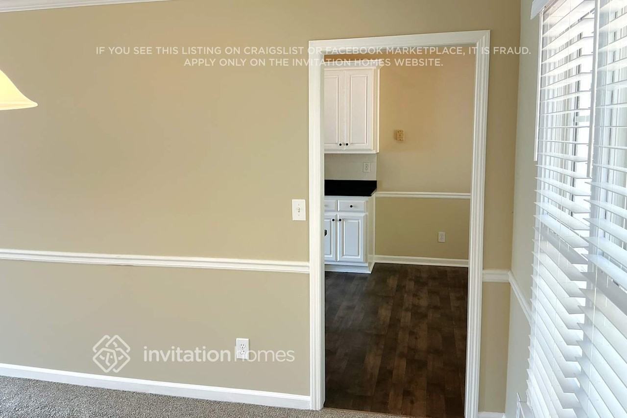 1778 Ascot Run Nw - Photo 4 of 14