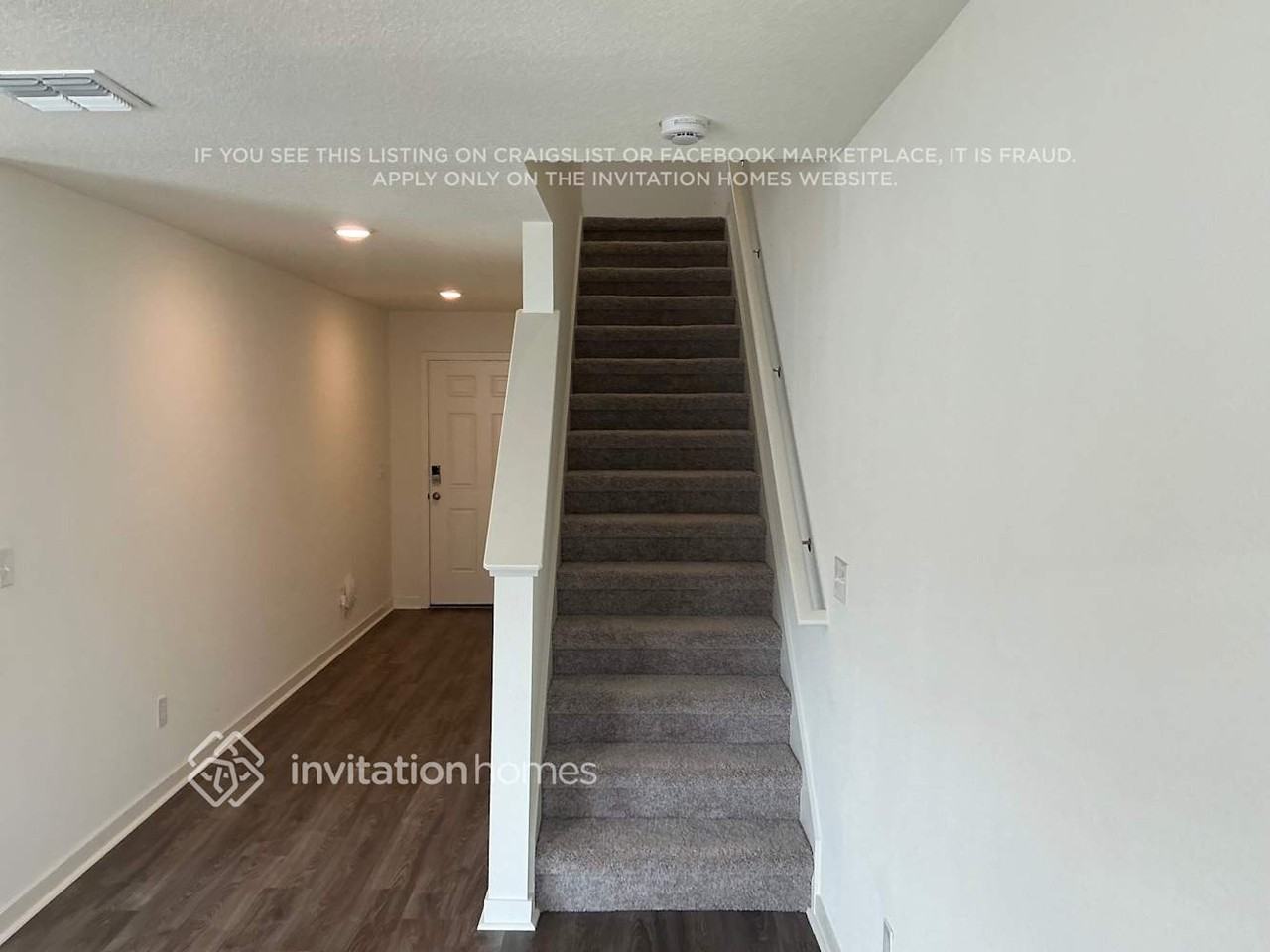 15255 Molitor Way - Photo 2 of 17