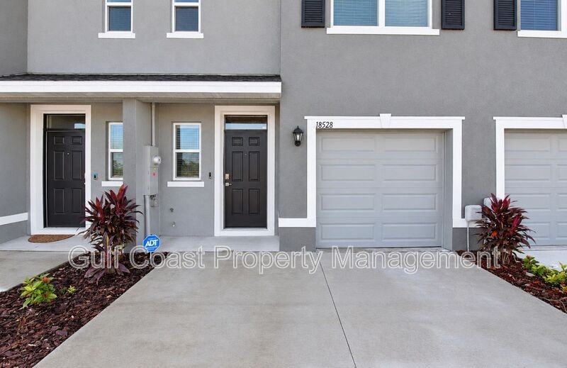 18528 Buckskin Dr - Photo 2 of 45