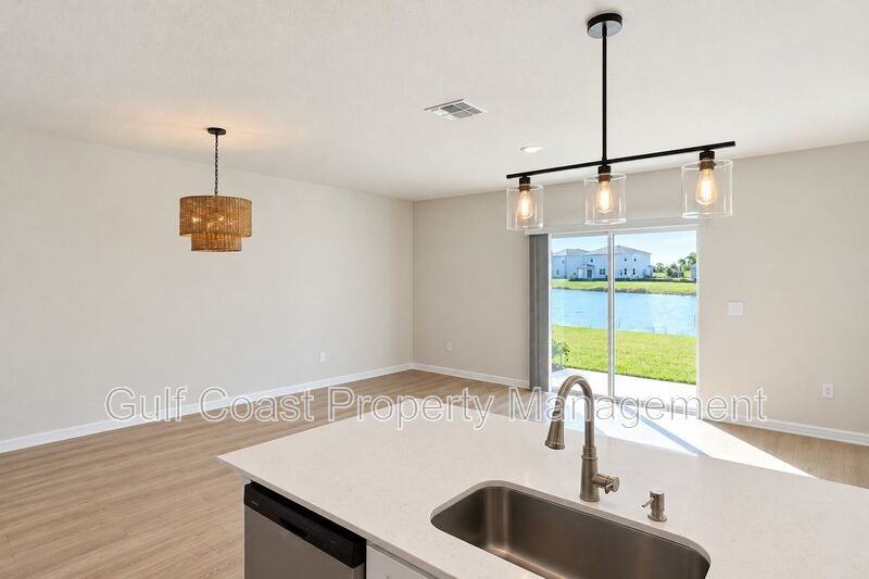 18528 Buckskin Dr - Photo 6 of 45
