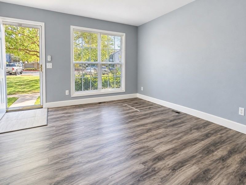 14242 E Hawaii Cir #E - Photo 3 of 31