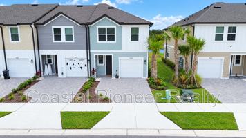 featured image of 7622 Deer Valley Cir