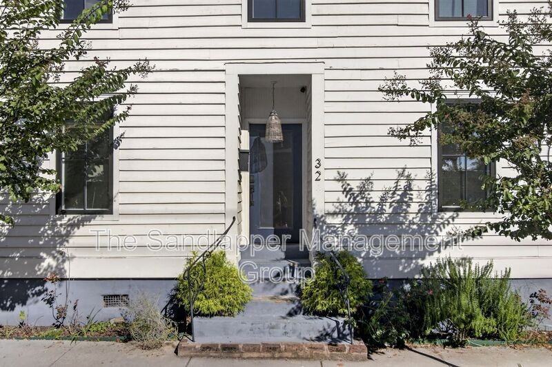 32 - Photo 4 of 36