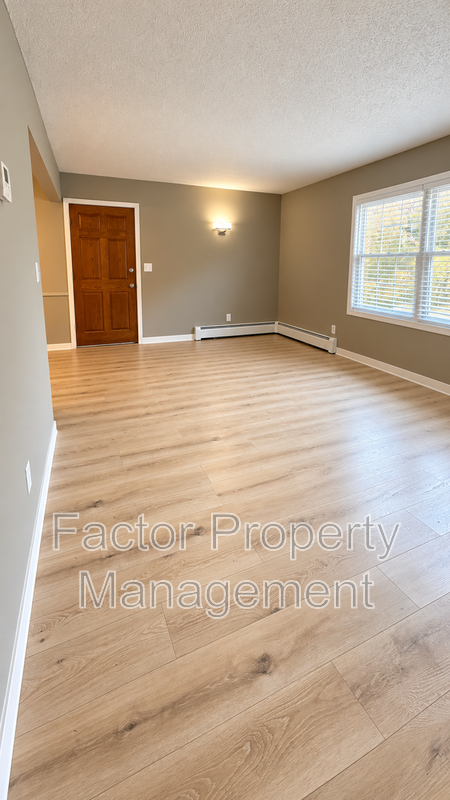 414 Allan Ave #303 - Photo 3 of 10