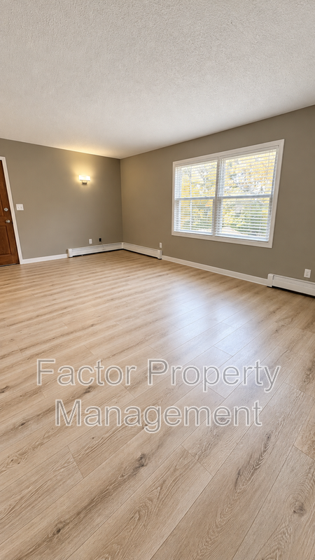 414 Allan Ave #303 - Photo 4 of 10