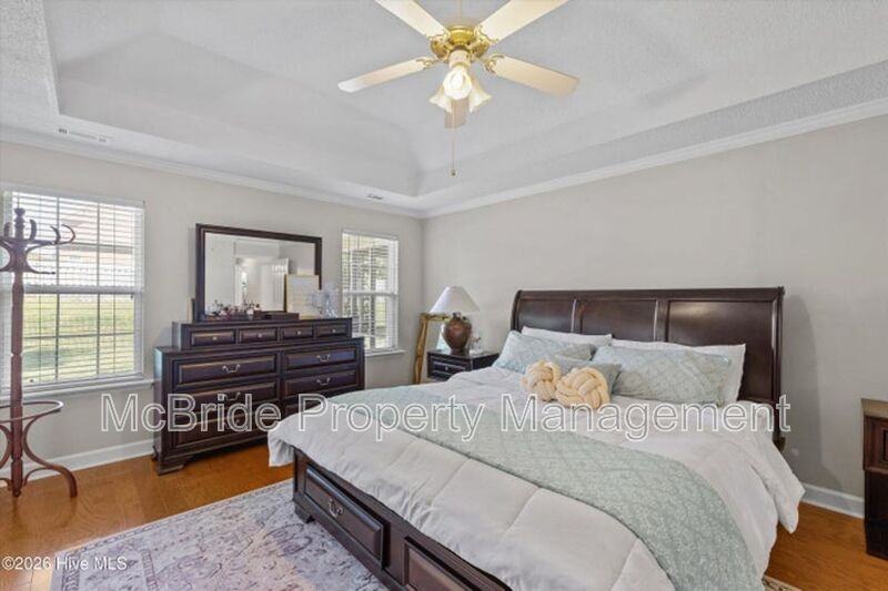 5105 Windmill Pl - Photo 7 of 35