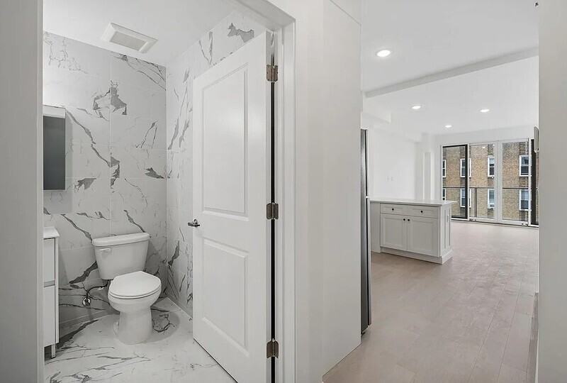1657 E 19th St #6B - Photo 5 of 14