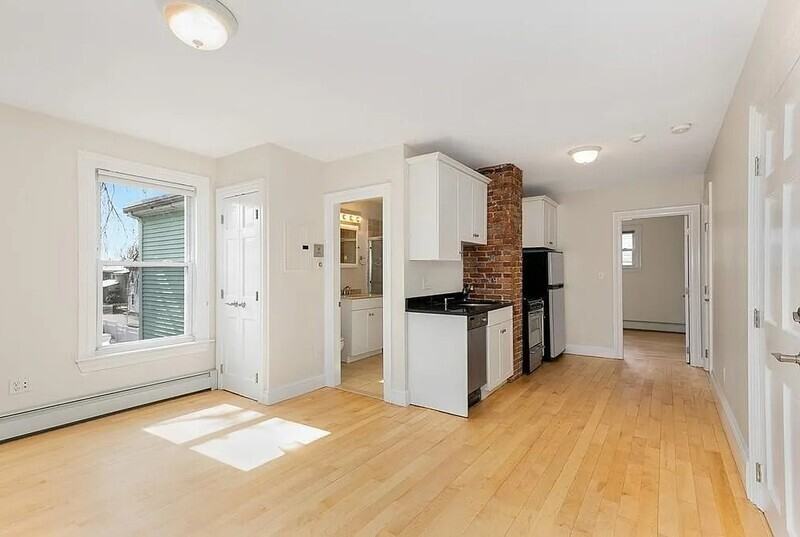 4 Webster St #5