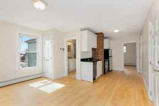 4 Webster St #5 - Photo 1 of 1