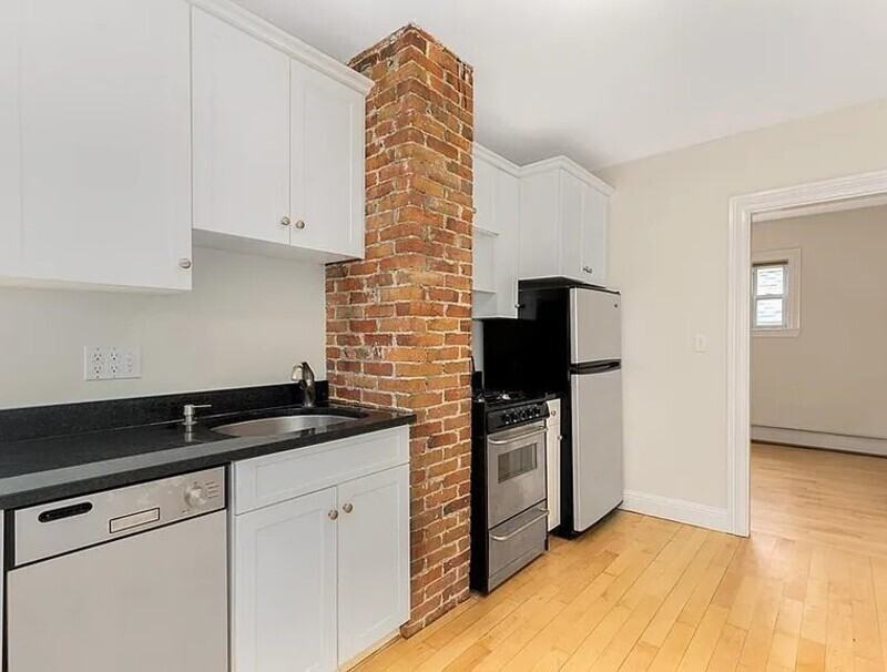 4 Webster St #5 - Photo 2 of 8
