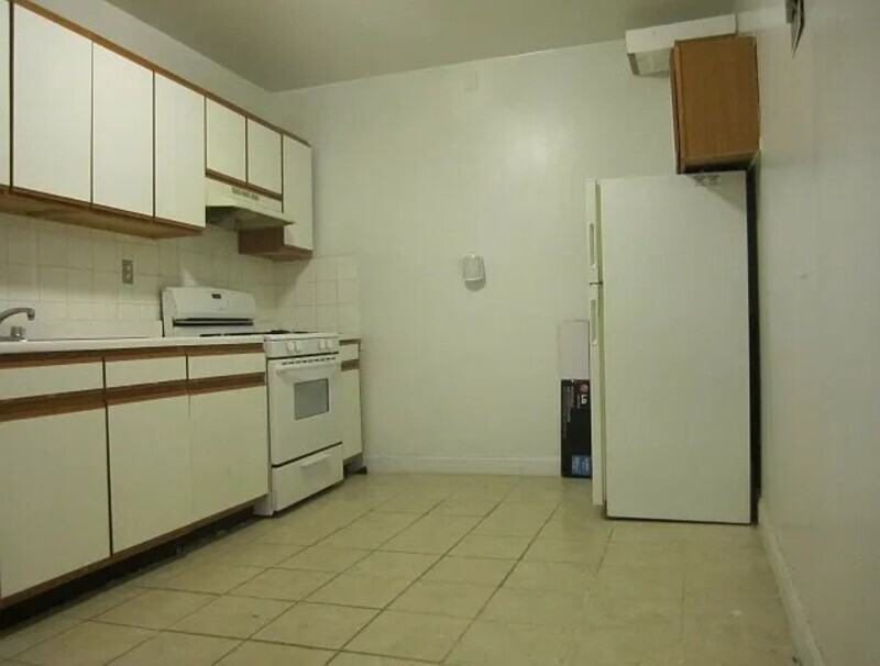 932 Mclean Ave #00