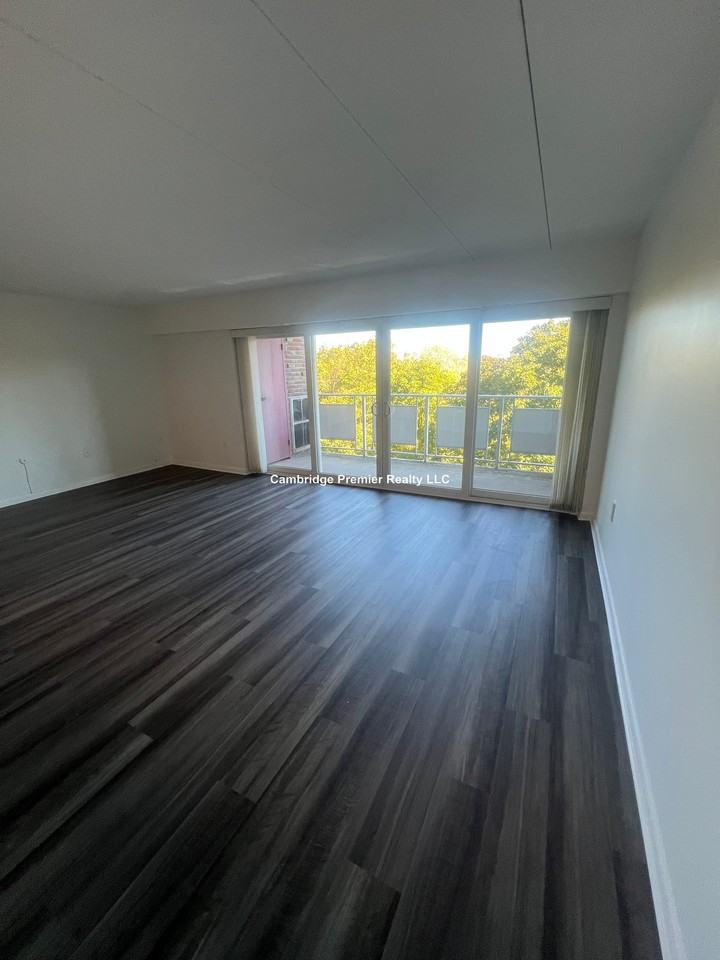 Hill Rd #508 - Photo 4 of 20
