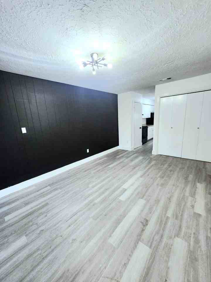 6824 West Fuqua Street - Photo 4 of 10