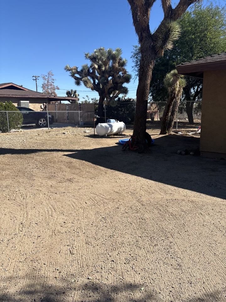 4579 Camarilla Ave - Photo 6 of 7