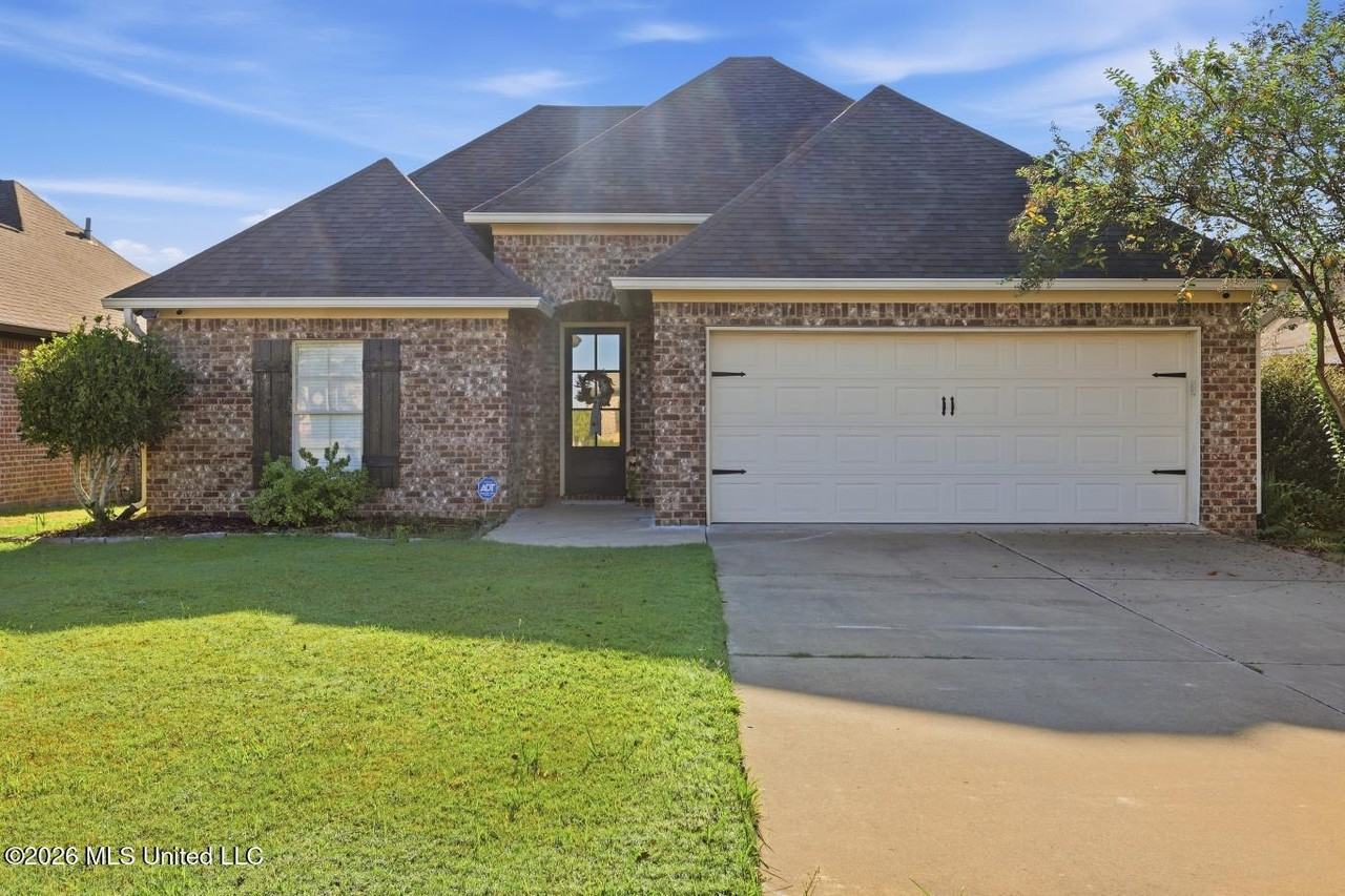 304 Ridge Pointe Dr