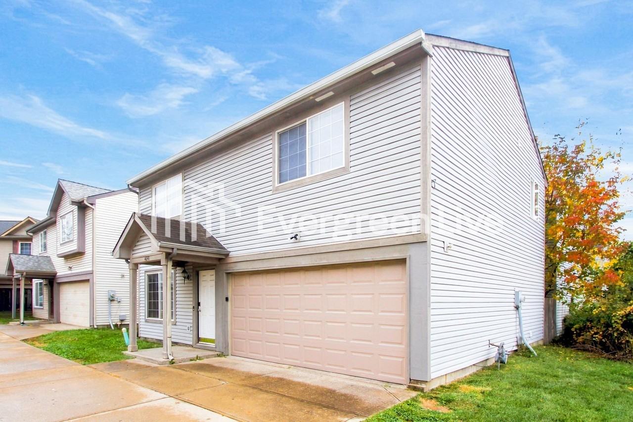 4641 Falcon Run Way - Photo 2 of 16