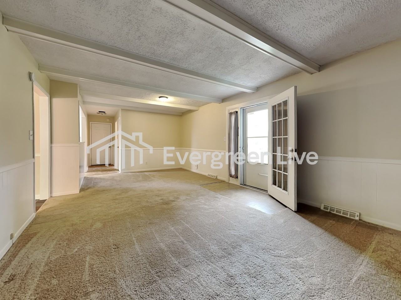 7541 Acre Ln - Photo 4 of 17