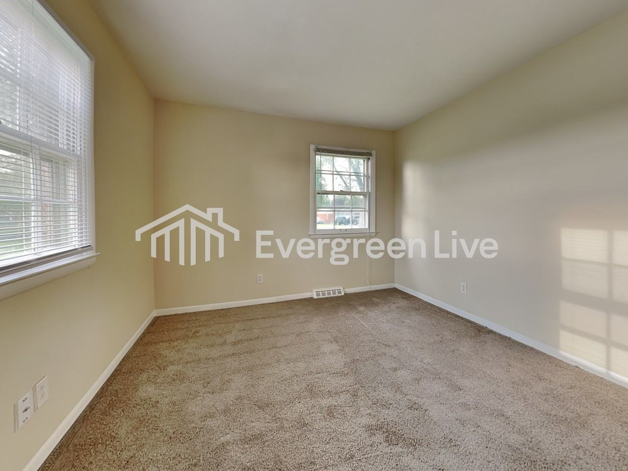 7541 Acre Ln - Photo 7 of 17