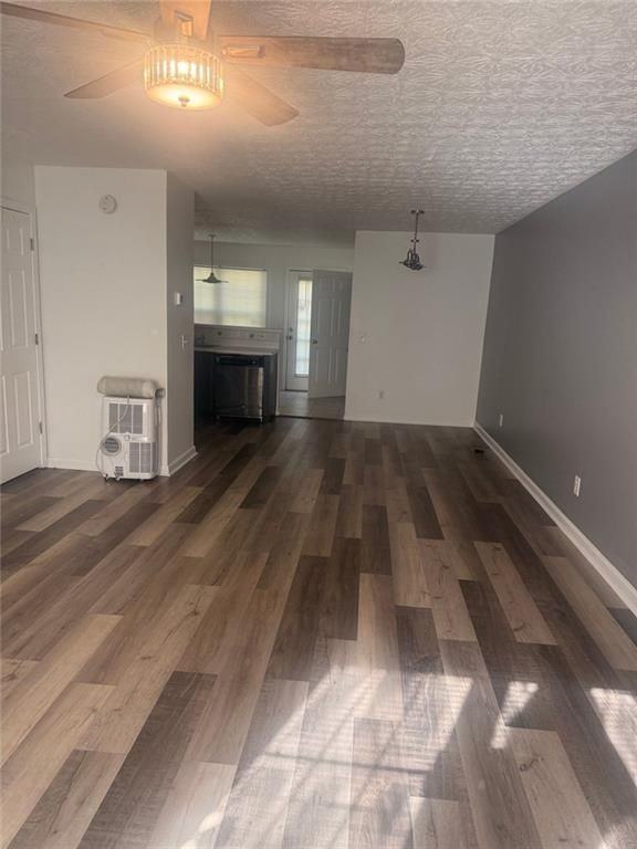93 Davis Mill Ct - Photo 2 of 16