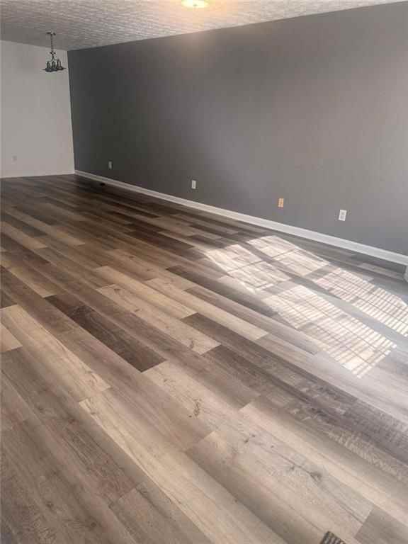 93 Davis Mill Ct - Photo 5 of 16
