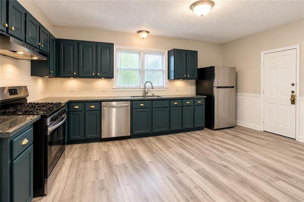 70 Veazie St ##2 - Photo 2 of 10